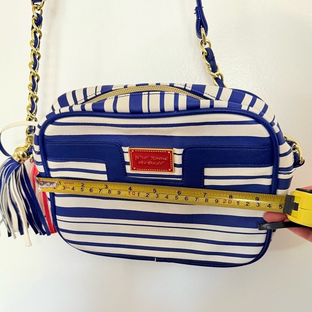 Betsey Johnson Crossbody Bag - Picture 6 of 7